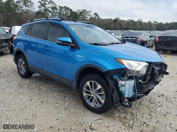 2017 Toyota RAV4 Hybrid XLE with VIN JTMRJREV8HD113986, listed as a Copart auction lot 46292565 with 48,872 mi miles and Salvage Title. Bid and sale history available at carsss.com. Image 4.