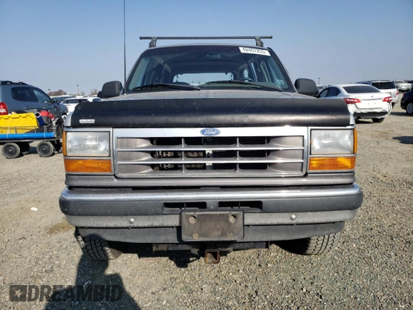 1992 Ford Explorer Eddie Bauer z VIN 1FMDU34X5NUA51391, wystawiony jako Copart lot #42407255 z przebiegiem 545 824 mil mil oraz Szkoda całkowita • Salvage title. Historia ofert i sprzedaży dostępna na DreamBid. Obrazek 5.