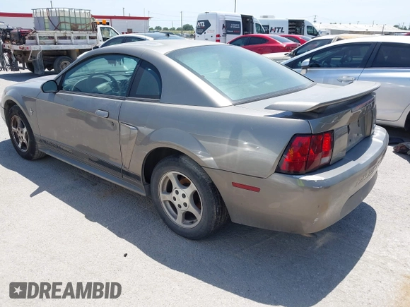 2002 Ford Mustang Standard с VIN 1FAFP40482F106251, выставлен на аукционе IAAI как лот 42262810 с пробегом 208 613 миль миль и . История ставок и продаж доступна на DreamBid. Изображение 3.