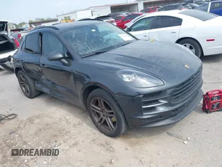 2021 Porsche Macan with VIN WP1AA2A55MLB07555, listed as a IAAI auction lot 42299857 with 39,525 mi miles and . Bid and sale history available at DreamBid. Image 1.