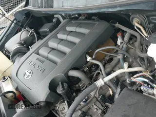 2014 Toyota Tundra SR5 с VIN 5TFEY5F1XEX154001, выставлен на аукционе IAAI как лот 43399119 с пробегом 191 887 миль миль и . История ставок и продаж доступна на DreamBid. Изображение 19.