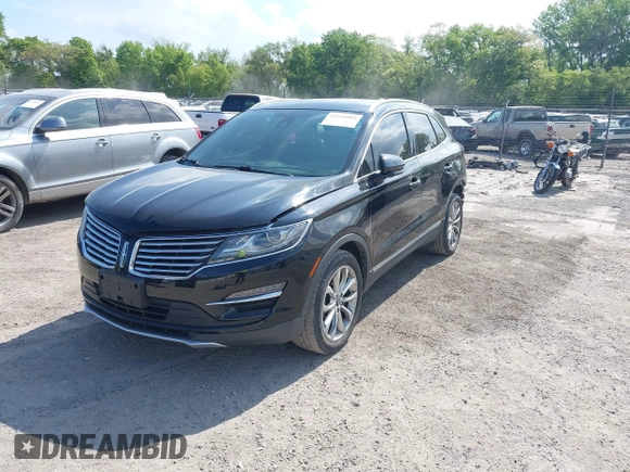 2016 Lincoln MKC Select with VIN 5LMCJ2D99GUJ11480, listed as a IAAI auction lot 42245003 with 135,400 mi miles and . Bid and sale history available at DreamBid. Image 2.