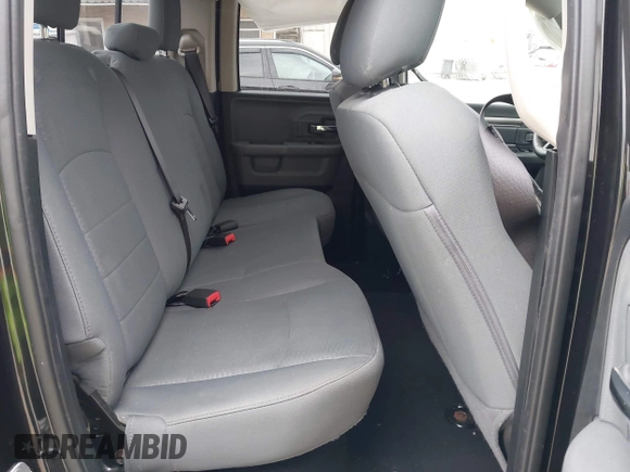 2017 Ram 1500 SLT z VIN 1C6RR7GG7HS704583, wystawiony jako IAAI lot #41080645 z przebiegiem 100 965 mil mil oraz . Historia ofert i sprzedaży dostępna na DreamBid. Obrazek 8.