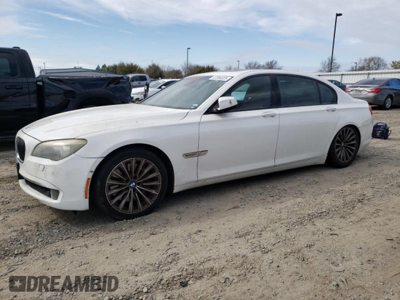 2009 BMW 7 Series 750Li с VIN WBAKB83569CY59952, выставлен на аукционе Copart как лот 47280325 с пробегом 169 618 миль миль и Чистый • Clean title. История ставок и продаж доступна на DreamBid. Изображение 1.