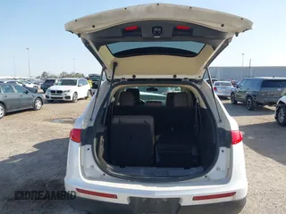 2016 Lincoln MKT EcoBoost z VIN 2LMHJ5AT0GBL00877, wystawiony jako IAAI lot #41722584 z przebiegiem 148 585 mil mil oraz . Historia ofert i sprzedaży dostępna na DreamBid. Obrazek 19.