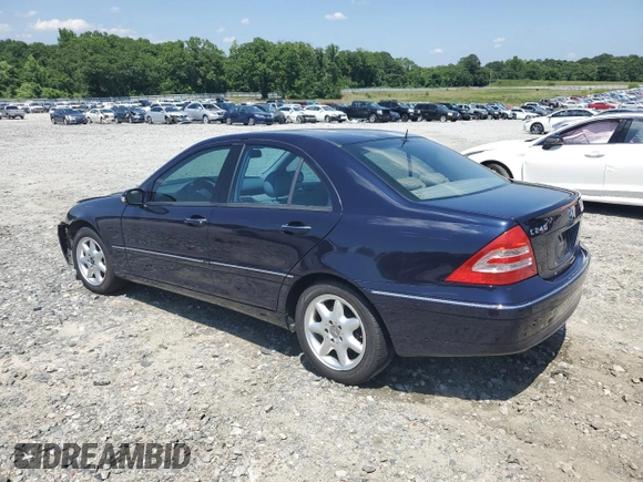 2001 Mercedes-Benz C 230/260/280/320 с VIN WDBRF61J51F090047, выставлен на аукционе Copart как лот 57763475 с пробегом 125 263 миль миль и Списание • Salvage title. История ставок и продаж доступна на DreamBid. Изображение 2.
