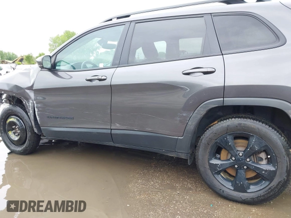 2019 Jeep Cherokee Latitude Plus с VIN 1C4PJMLB2KD328371, выставлен на аукционе IAAI как лот 42143737 с пробегом 98 417 миль миль и . История ставок и продаж доступна на DreamBid. Изображение 19.