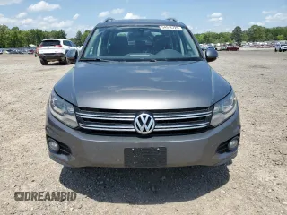 2016 Volkswagen Tiguan SE with VIN WVGAV7AXXGW502267, listed as a Copart auction lot 54916725 with 105,926 mi miles and Clean title. Bid and sale history available at DreamBid. Image 5.