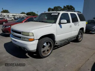 2004 Chevrolet Tahoe Z71 with VIN 1GNEK13T44R142842, listed as a Copart auction lot 62609755 with 229,554 mi miles and Salvage title. Bid and sale history available at DreamBid. Image 1.