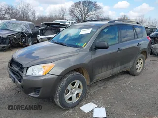 2011 Toyota RAV4 with VIN 2T3BF4DV9BW117899, listed as a IAAI auction lot 42009503 with 211,802 mi miles. Bid and sale history available at carsss.com. Image 17.