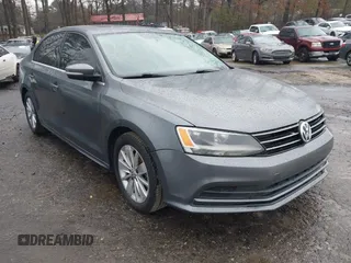 2015 Volkswagen Jetta SE с VIN 3VWLA7AJ7FM218630, выставлен на аукционе IAAI как лот 41621751 с пробегом 236 575 миль миль и . История ставок и продаж доступна на DreamBid. Изображение 1.