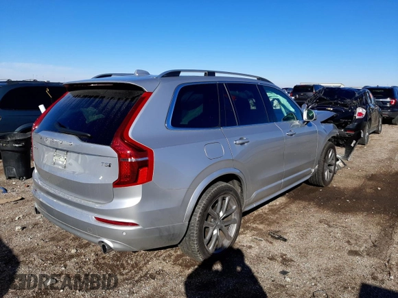 2019 Volvo XC90 Momentum with VIN YV4102PK7K1497503, listed as a Copart auction lot 66245752 with 28,181 mi miles. Bid and sale history available at carsss.com. Image 4.