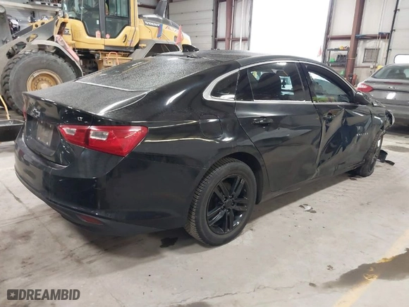 2018 Chevrolet Malibu LT with VIN 1G1ZD5ST3JF100598, listed as a IAAI auction lot 41558853 with 79,975 mi miles. Bid and sale history available at carsss.com. Image 4.