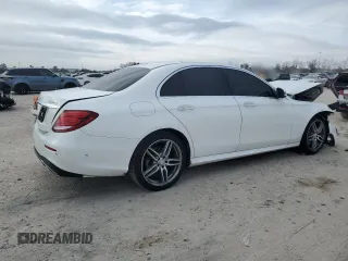 2017 Mercedes-Benz E-Class E 300 Luxury with VIN WDDZF4JB4HA181189, listed as a Copart auction lot 44583495 with 95,982 mi miles and Salvage Title. Bid and sale history available at carsss.com. Image 3.