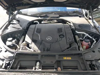 2022 Mercedes-Benz S 580 z VIN W1K6G7GB6NA151826, wystawiony jako IAAI lot #41313174 z przebiegiem 18 123 mil mil oraz . Historia ofert i sprzedaży dostępna na DreamBid. Obrazek 10.