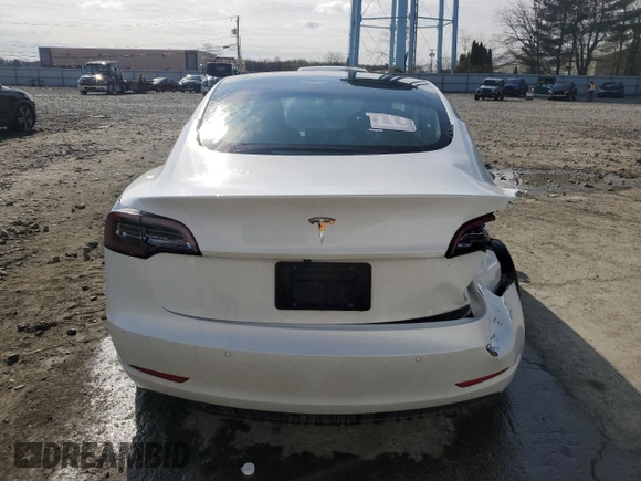 2021 Tesla Model 3 Standard Range Plus z VIN 5YJ3E1EA4MF099600, wystawiony jako Copart lot #49917095 z przebiegiem 44 719 mil mil oraz Szkoda całkowita • Salvage title. Historia ofert i sprzedaży dostępna na DreamBid. Obrazek 6.