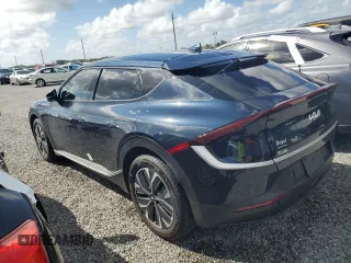 2024 Kia EV6 Light Long Range with VIN KNDC34LA8R5175841, listed as a Copart auction lot 75998284 with 1,952 mi miles and Non Repairable. Bid and sale history available at carsss.com. Image 2.