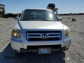 2006 Honda Pilot EX-L with VIN 2HKYF18546H512704, listed as a Copart auction lot 53295185 with 218,307 mi miles and Salvage Title. Bid and sale history available at DreamBid. Image 5.