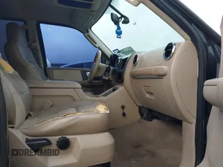 2006 Ford Expedition Eddie Bauer with VIN 1FMPU17546LA43849, listed as a IAAI auction lot 41914290 with 198,325 mi miles. Bid and sale history available at carsss.com. Image 5.