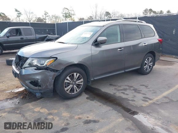 2017 Nissan Pathfinder SV z VIN 5N1DR2MN7HC660048, wystawiony jako IAAI lot #41447330 z przebiegiem 138 524 mil mil oraz . Historia ofert i sprzedaży dostępna na DreamBid. Obrazek 2.