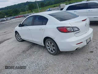 2013 Mazda 3 i Sport z VIN JM1BL1U77D1822615, wystawiony jako IAAI lot #42375217 z przebiegiem 169 514 mil mil oraz . Historia ofert i sprzedaży dostępna na DreamBid. Obrazek 3.