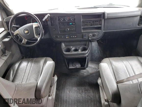 2016 Chevrolet Express Cargo Van with VIN 1GCWGAFG5G1286559, listed as a Copart auction lot 47315335 with 143,436 mi miles and Clean Title. Bid and sale history available at carsss.com. Image 8.