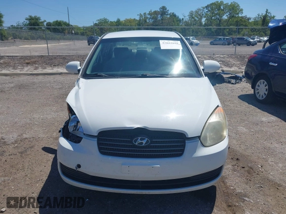 2009 Hyundai Accent Auto GLS with VIN KMHCN46C29U331834, listed as a IAAI auction lot 42027159 with 68,527 mi miles. Bid and sale history available at carsss.com. Image 12.