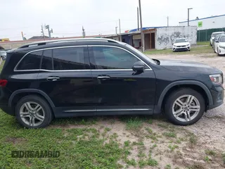 2020 Mercedes-Benz GLB 250 z VIN W1N4M4GB7LW051185, wystawiony jako IAAI lot #41927664 z przebiegiem 48 494 mil mil oraz . Historia ofert i sprzedaży dostępna na DreamBid. Obrazek 13.