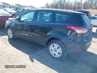 2014 Ford Escape S with VIN 1FMCU0F72EUA67359, listed as a IAAI auction lot 41674501 with 104,580 mi miles. Bid and sale history available at carsss.com. Image 3.