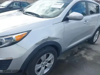 2013 Kia Sportage LX with VIN KNDPB3A28D7351343, listed as a IAAI auction lot 41813380 with 85514 miles. Bid and sale history available at carsss.com. Image 6.