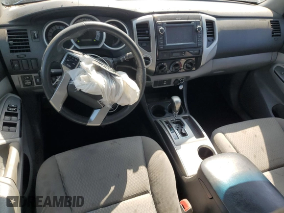 2013 Toyota Tacoma with VIN 3TMLU4EN7DM132916, listed as a Copart auction lot 59885795 with 196,011 mi miles and Salvage title. Bid and sale history available at DreamBid. Image 8.