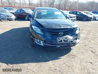 2011 Mazda Mazda6 i Touring with VIN 1YVHZ8CH7B5M02283, listed as a IAAI auction lot 41769137 with 157,972 mi miles. Bid and sale history available at carsss.com. Image 17.