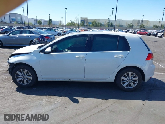 2016 Volkswagen Golf TSI S z VIN 3VW217AU3GM038701, wystawiony jako IAAI lot #42021568 z przebiegiem Nie podano mil oraz . Historia ofert i sprzedaży dostępna na DreamBid. Obrazek 15.