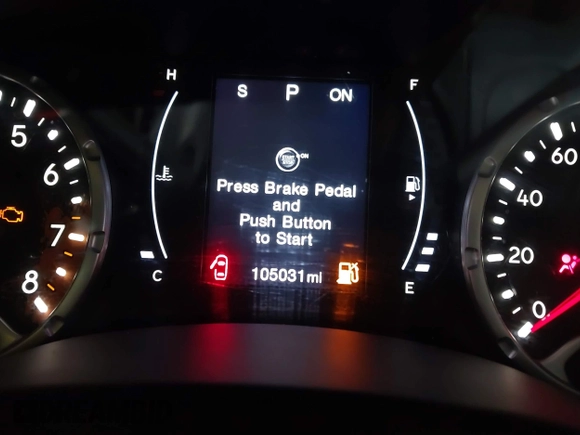 2017 Jeep Renegade Sport z VIN ZACCJAAB2HPF43369, wystawiony jako IAAI lot #42643230 z przebiegiem 105 031 mil mil oraz . Historia ofert i sprzedaży dostępna na DreamBid. Obrazek 15.