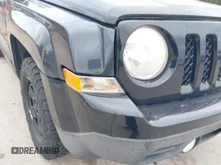 2015 Jeep Patriot Sport with VIN 1C4NJRBB3FD130331, listed as a IAAI auction lot 42075524 with 180,719 mi miles and . Bid and sale history available at carsss.com. Image 15.