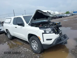 2023 Nissan Frontier S with VIN 1N6ED1CL5PN650152, listed as a IAAI auction lot 42577598 with 33,811 mi miles and . Bid and sale history available at DreamBid. Image 1.