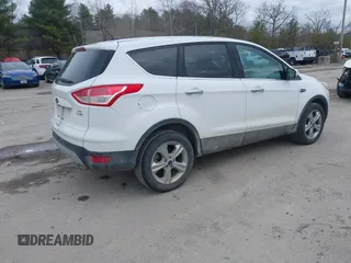 2016 Ford Escape SE with VIN 1FMCU9GX1GUA76589, listed as a IAAI auction lot 42014929 with 125,294 mi miles. Bid and sale history available at carsss.com. Image 4.