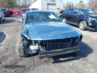 2008 Ford Mustang Deluxe with VIN 1ZVHT80NX85135471, listed as a IAAI auction lot 41985289 with 148,952 mi miles. Bid and sale history available at carsss.com. Image 6.