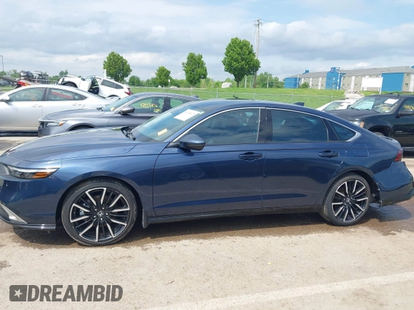 2023 Honda Accord Touring with VIN 1HGCY2F82PA029648, listed as a IAAI auction lot 42145629 with 22,289 mi miles and . Bid and sale history available at DreamBid. Image 14.