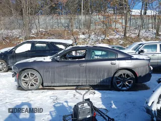 2015 Dodge Charger RT with VIN 2C3CDXCT8FH793301, listed as a IAAI auction lot 41340205 with 129,430 mi miles and . Bid and sale history available at DreamBid. Image 15.