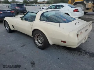 1981 Chevrolet Corvette with VIN 1G1AY8760BS419326, listed as a Copart auction lot 74043084 with 43,951 mi miles and Clean Title. Bid and sale history available at carsss.com. Image 2.