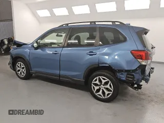 2022 Subaru Forester Premium with VIN JF2SKADC2NH444536, listed as a Copart auction lot 55051115 with 52,465 mi miles and Salvage title. Bid and sale history available at DreamBid. Image 2.