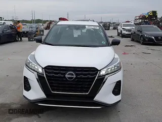 2024 Nissan Kicks SR with VIN 3N1CP5DV2RL490973, listed as a Copart auction lot 50377055 with 3,408 mi miles and Salvage Title. Bid and sale history available at DreamBid. Image 11.