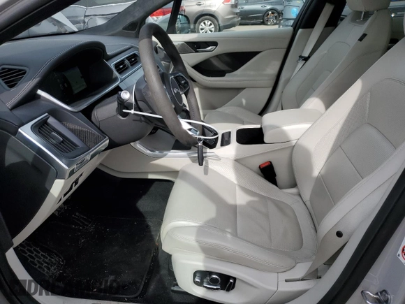2019 Jaguar I-Pace HSE с VIN SADHD2S11K1F72420, выставлен на аукционе Copart как лот 45223425 с пробегом 35 514 миль миль и Списание • Salvage title. История ставок и продаж доступна на DreamBid. Изображение 7.