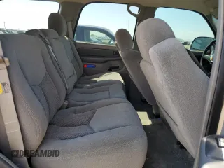 2003 Chevrolet Tahoe LT z VIN 1GNEK13ZX3J230442, wystawiony jako Copart lot #70568424 z przebiegiem 189 349 mil mil oraz Czysty tytuł • Clean title. Historia ofert i sprzedaży dostępna na DreamBid. Obrazek 10.