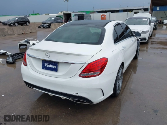2018 Mercedes-Benz C 300 с VIN WDDWF4JB6JR373532, выставлен на аукционе IAAI как лот 42458931 с пробегом 83 804 миль миль и . История ставок и продаж доступна на DreamBid. Изображение 4.