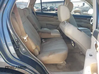 2007 Hyundai Santa Fe SE with VIN 5NMSH13E47H026349, listed as a IAAI auction lot 42680430 with 211,271 mi miles and . Bid and sale history available at DreamBid. Image 8.