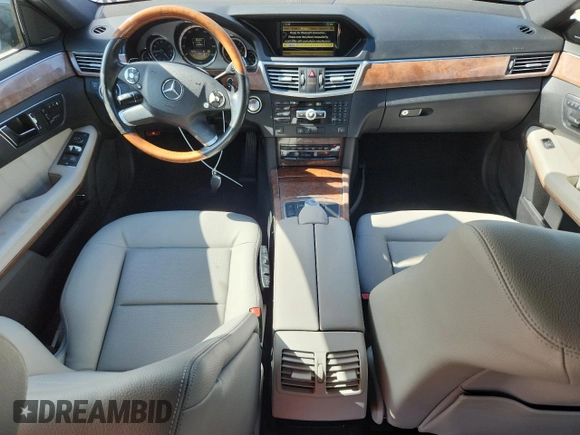 2012 Mercedes-Benz E 350 Luxury with VIN WDDHF5KB1CA520161, listed as a Copart auction lot 60303445 with 185,534 mi miles and Salvage title. Bid and sale history available at DreamBid. Image 8.