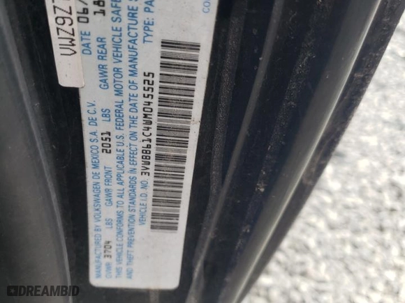 1998 Volkswagen New Beetle with VIN 3VWBB61C4WM045525, listed as a Copart auction lot 48994085 with 126,363 mi miles and Salvage Title. Bid and sale history available at carsss.com. Image 13.