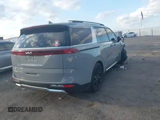 2024 Kia Carnival SX Prestige with VIN KNDNE5H35R6366419, listed as a IAAI auction lot 40725677 with 18,745 mi miles and . Bid and sale history available at DreamBid. Image 4.